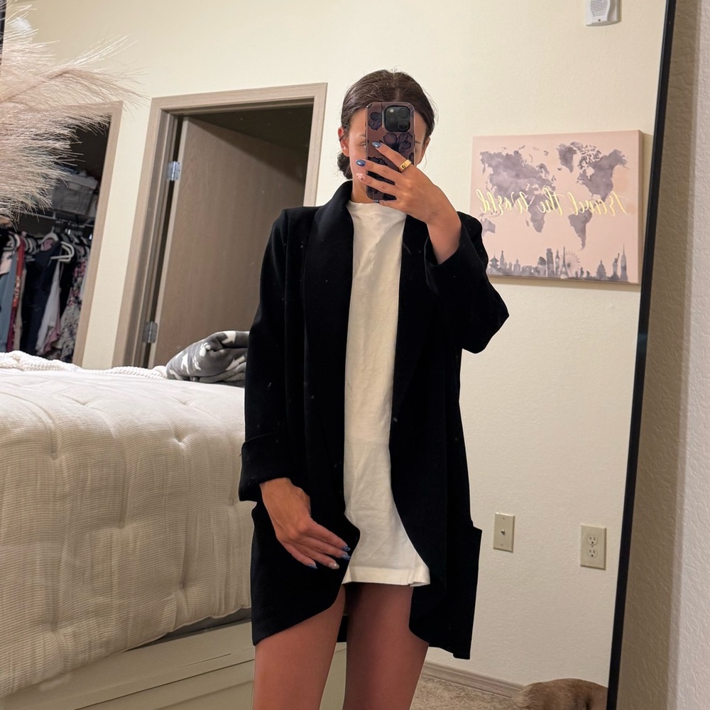Aritzia Flowy Black Blazer Cardigan